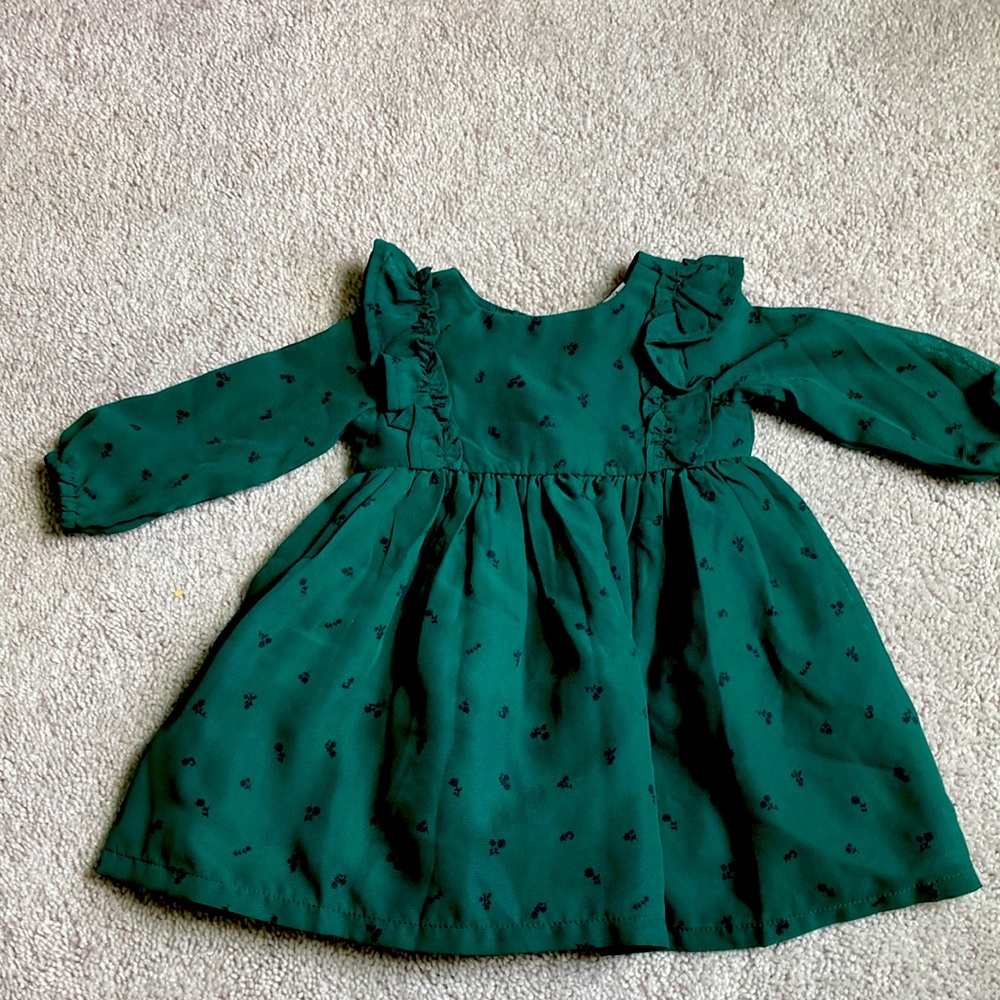 Carter’s girls 6 month Christmas dress